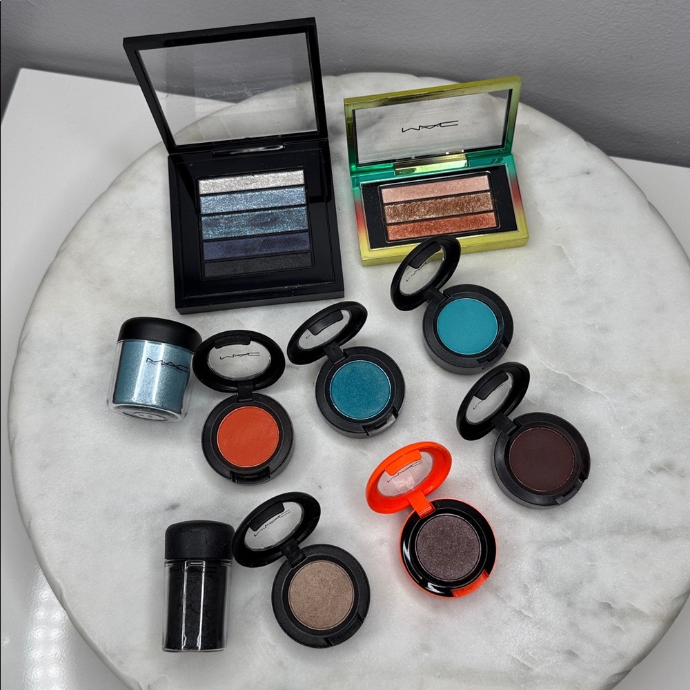 Lot of 10 MAC Cosmetics Eyeshadow Singles, Pigments & 2 Makeup Palettes